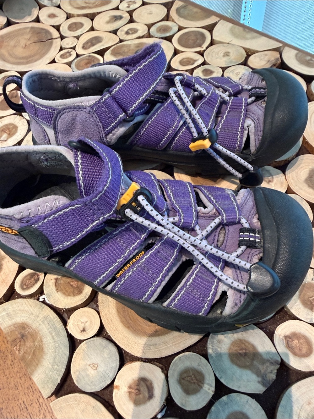 KEEN Girls Sandals - Meant to get Wet - Picture 2 of 4